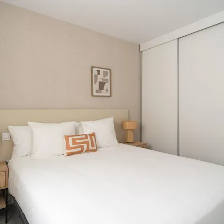 Avant Holidays 4b Holiday home *